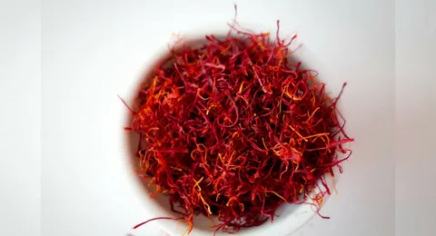 تصویر 2 از زعفران نگین یک گرمی تازه و مرتب برای آشپزی
